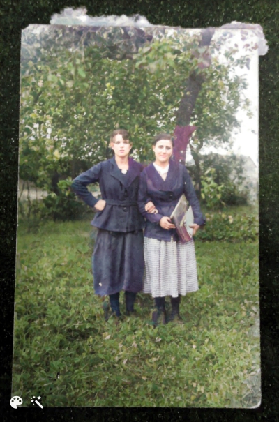 Cheichel Sisters